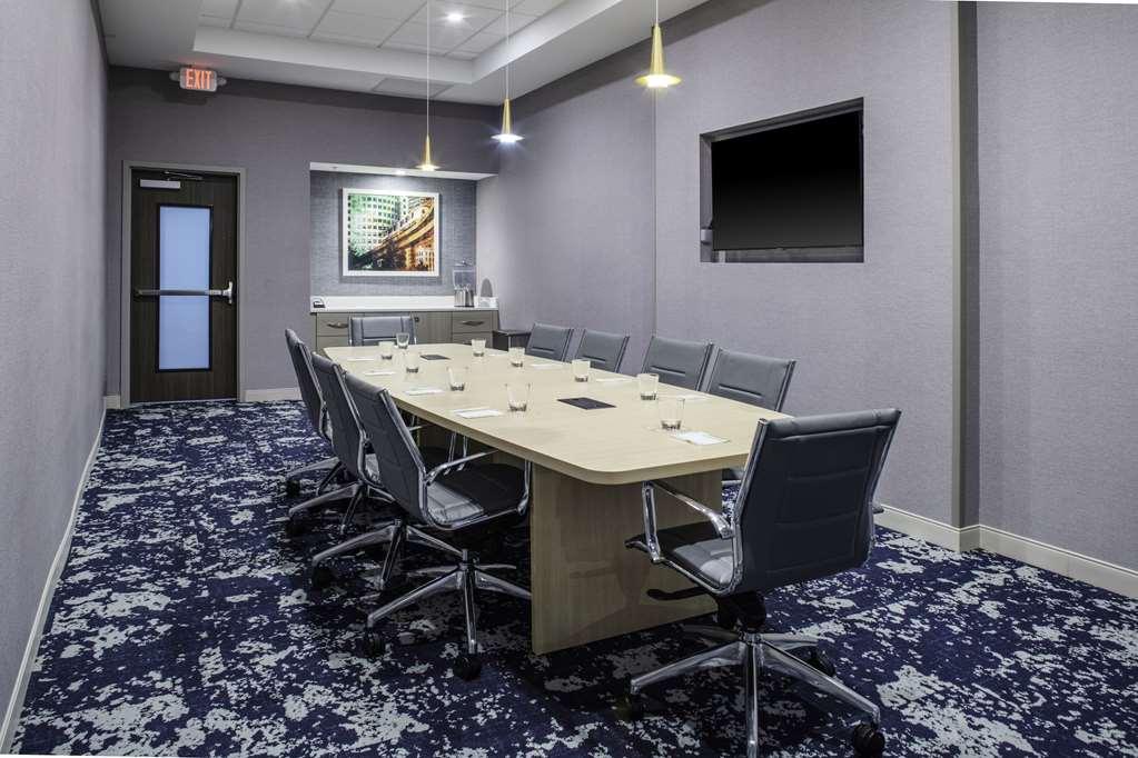 Home2 Suites By Hilton Northville Detroit Udogodnienia zdjęcie